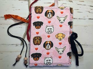 Libreta perros y 2 bolígrafos decorados