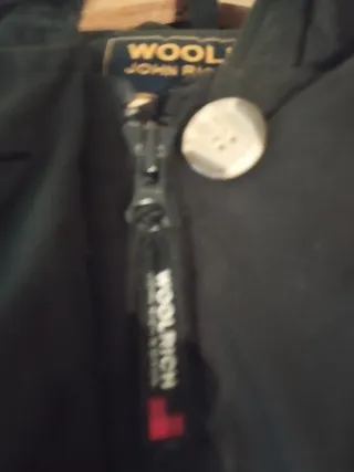 Chaquetón Woolrich Negro con Capucha