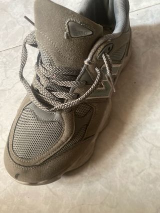 Zapatillas New Balance Beige/Gris