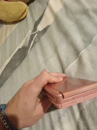 Nintendo 3DS Rosa + 1 Gioco