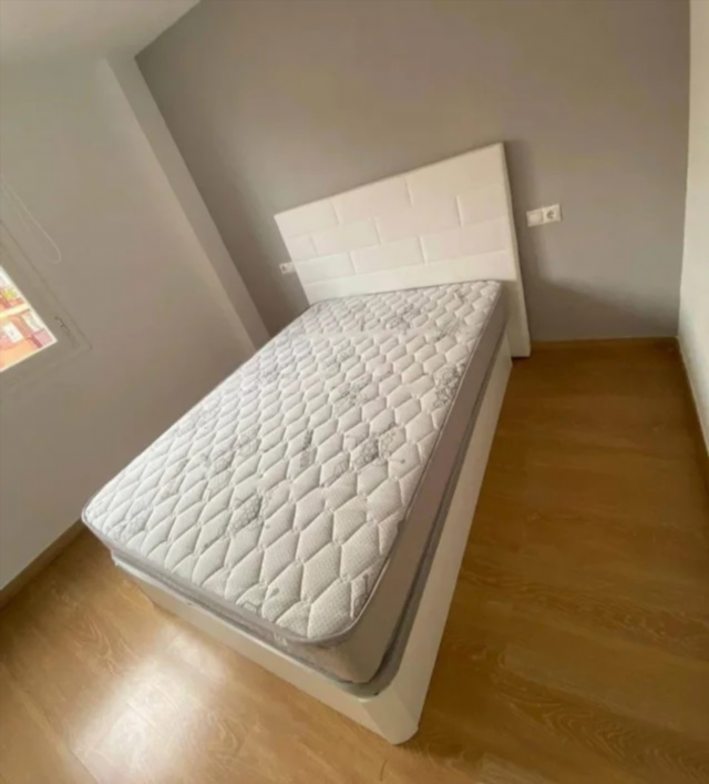 Canapés Canapés y colchón