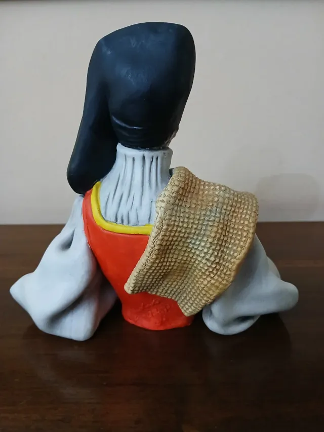 Busto ceramica SanFilippo Sardegna