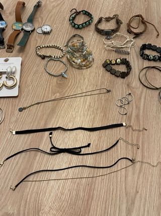 Lote accesorios: relojes, pulseras, anillos