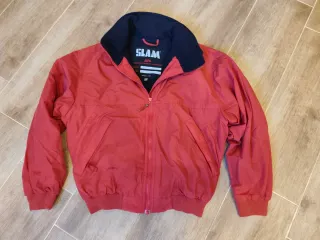 Chaqueta Slam Roja. (XS)