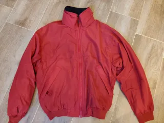 Chaqueta Slam Roja. (XS)