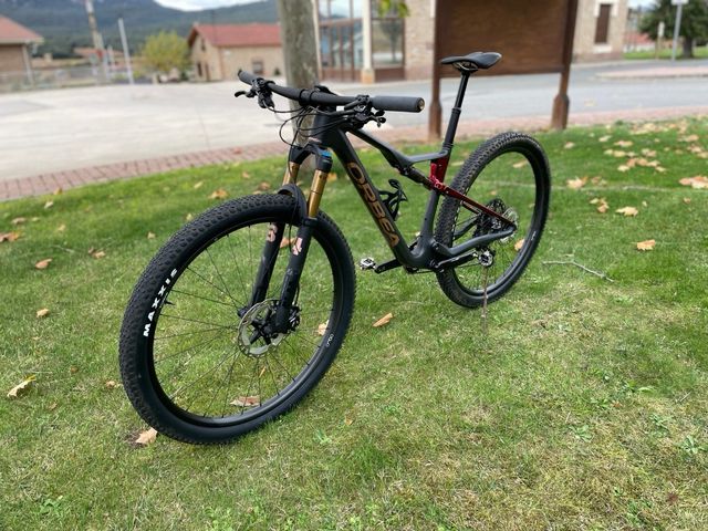 Orbea Oiz M-Pro 2025