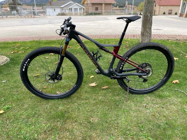 Orbea Oiz M-Pro 2025