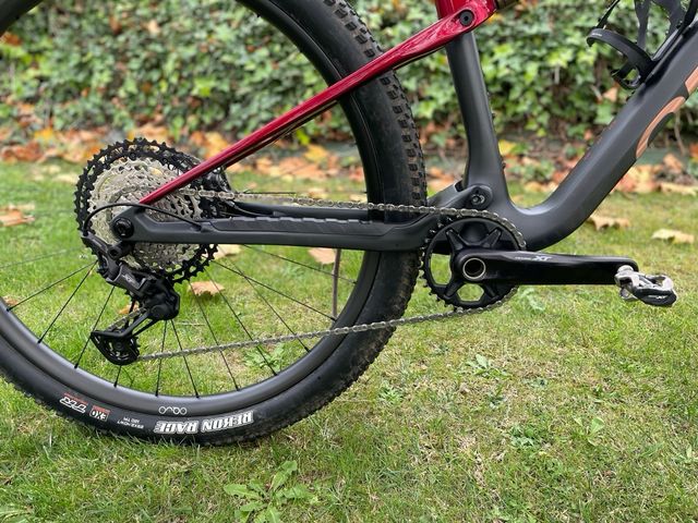 Orbea Oiz M-Pro 2025