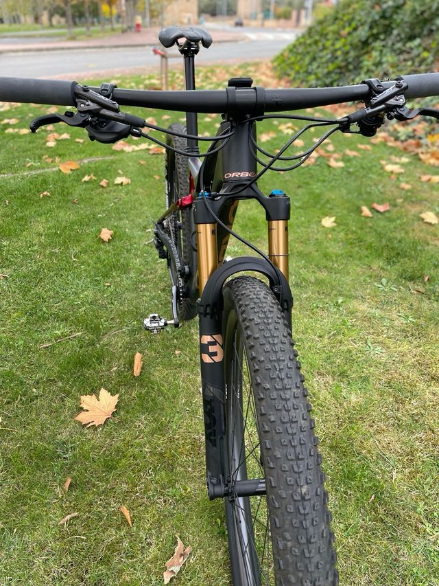 Orbea Oiz M-Pro 2025