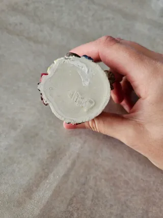 Palla di vetro con albero di Natale