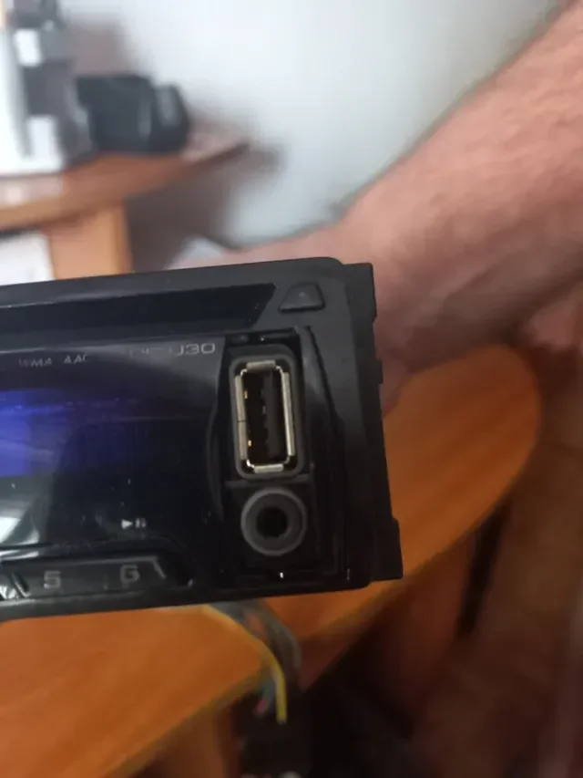 Radio CD Kenwood KDC-U30