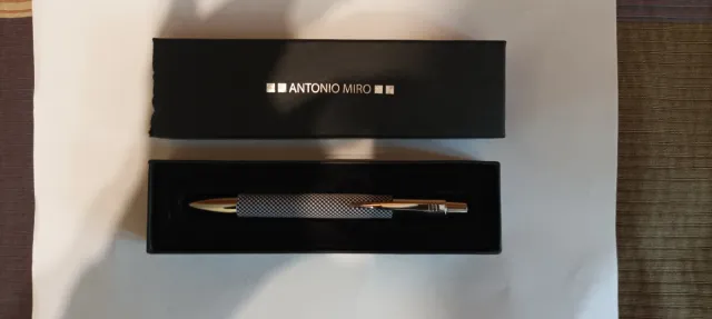 Penna stilografica Antonio Miro