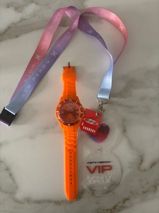 Reloj Katy Perry Infinity Circle VIP