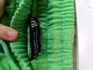 Conjunto chándal crop top verde