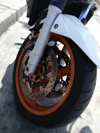 Suzuki GSR 600 ABS 2008 19000km