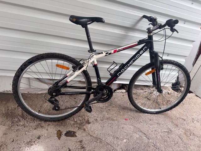 Bicicleta Rockrider S1