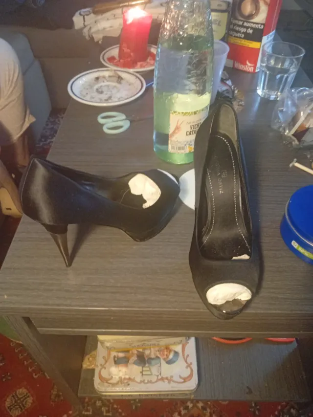 Tacones negros de fiesta