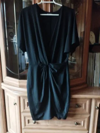 Vestido negro elegante