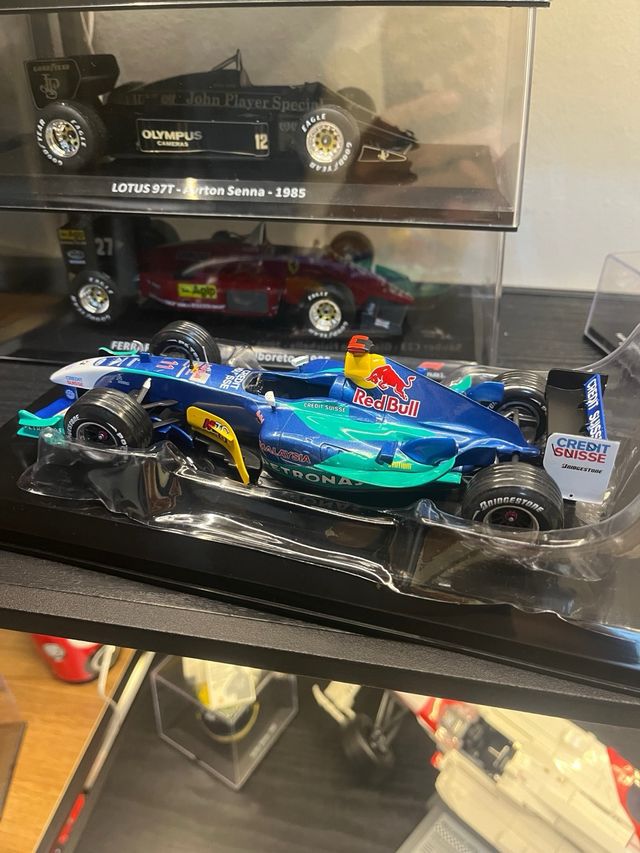 Modellino F1 Sauber C23 Giancarlo Fisichella 2004