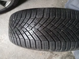 Juego de Neumáticos 205/55R16 XL