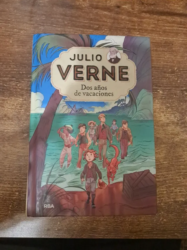 Dos años de vacaciones / Two Years Vacation (Ju...