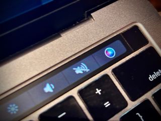 MacBook Pro 13” · Touch Bar · 500GB SSD  · i5.