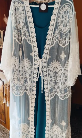 Kimono Talla Única Blanco y Teal