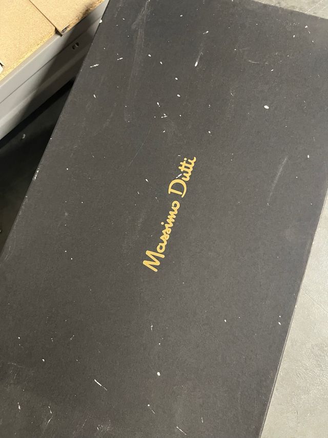 Botas altas piel Massimo Dutti negras