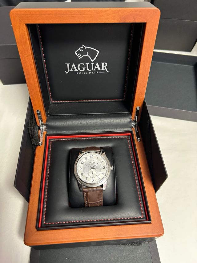 Reloj Jaguar Caja Marrón y Plata