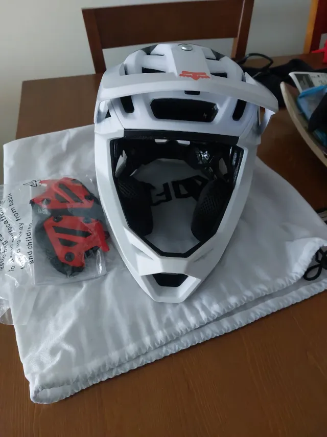 Casco integral Fox blanco