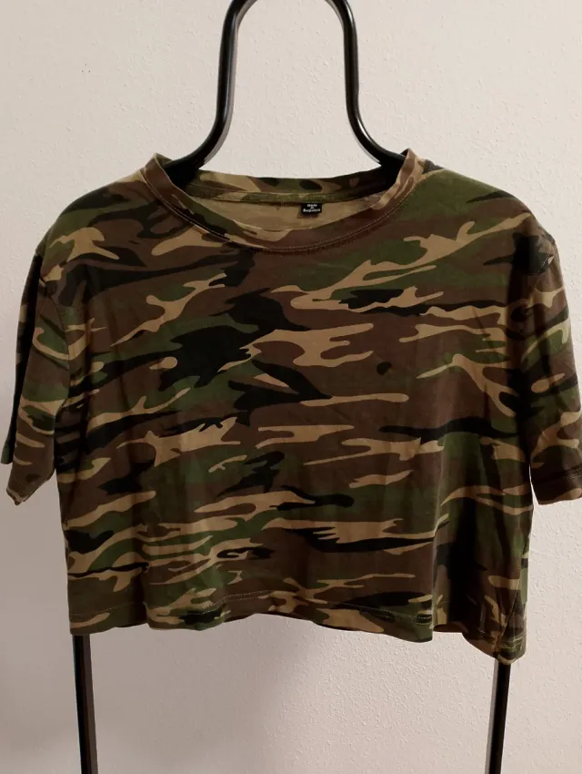 Camiseta Corta Camuflaje