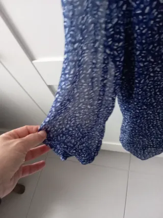 Blusa azul estampada talla M