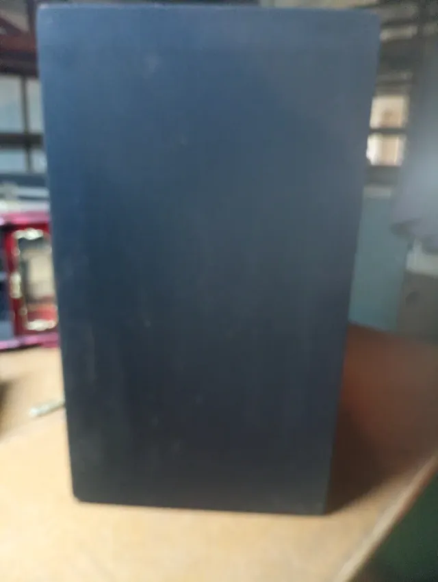 Lote de 3 pares deAltavoces Vintage Madera Marrón.