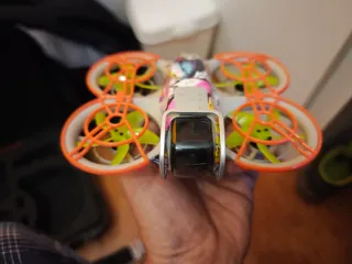 DJI Neo Drone Poco Uso con muchos extras