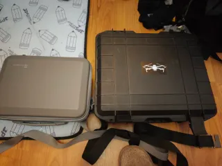 DJI Neo Drone Poco Uso con muchos extras