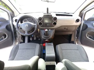 Furgoneta camperizada Citroen berlingo