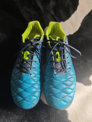 Zapatillas Fútbol 11 (Talla 46)
