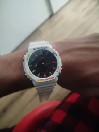 Reloj G-Shock Blanco Cara Multicolor