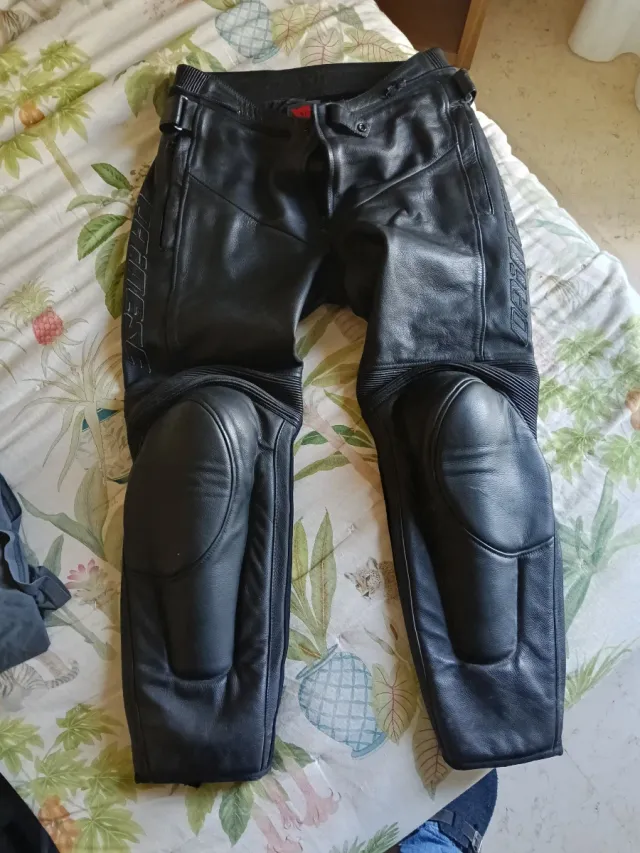 Pantalón Cuero Dainese Negro