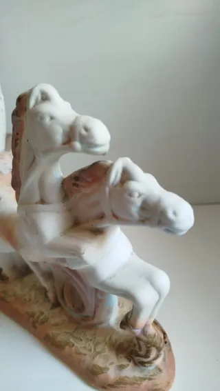 Statua Cavalli con Carrozza