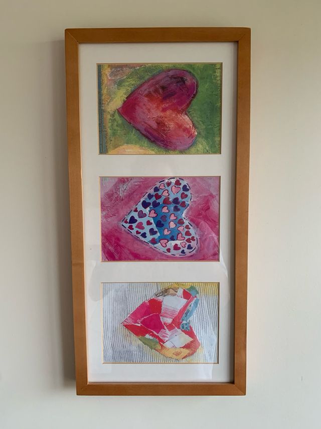 Cuadro de corazones en papel