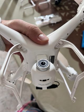Dron Potensic T25, 4baterías y camara de repuesto