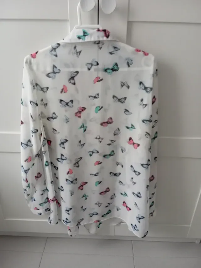 Camisa mariposas talla L