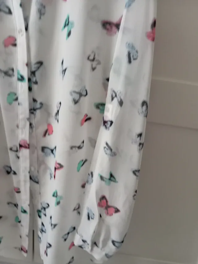 Camisa mariposas talla L