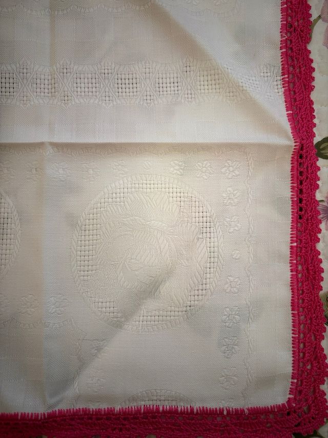 Mantel y servilletas rosa y blanco Navidad