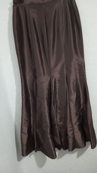 Conjunto fiesta mujer marrón y dorado