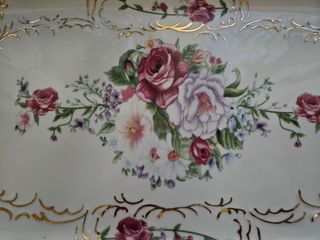 Juego de fuente y cubiertos para tarta y postre