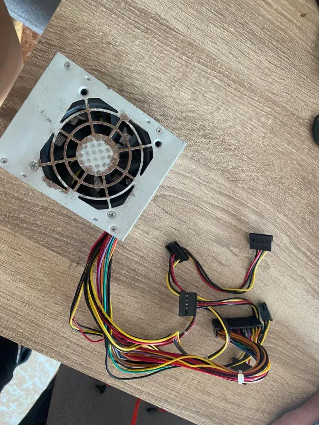 Fuente Alimentación PC CoolBox 500W