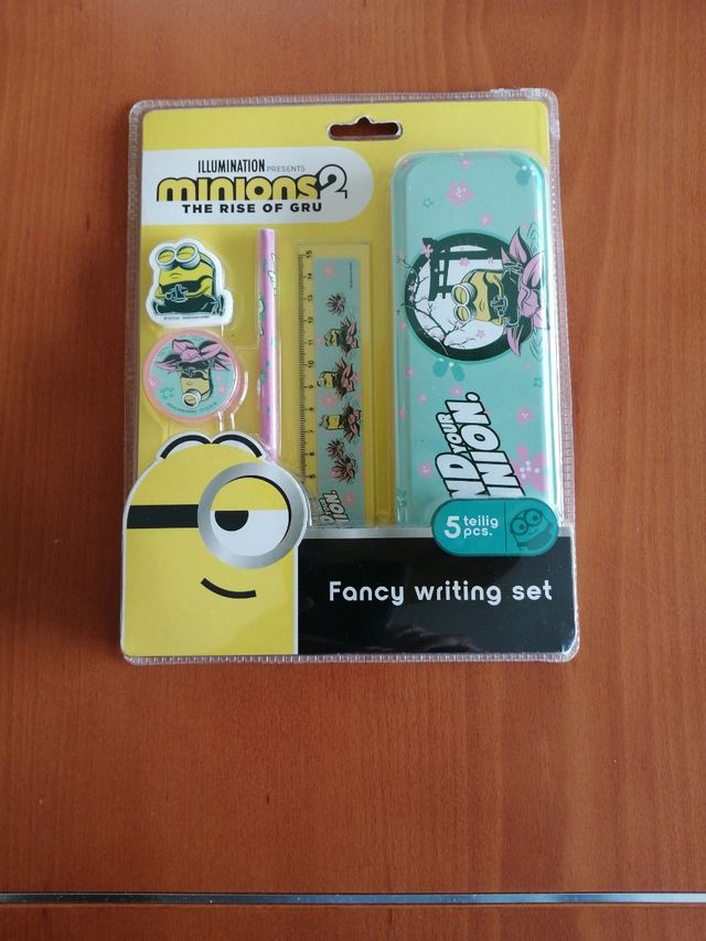 Set Escritura Minions 2: Rise of Gru