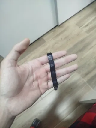 Pulsera Lacoste Negra y Plateada